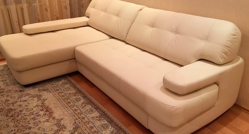 Обивка углового дивана.  Вяземский